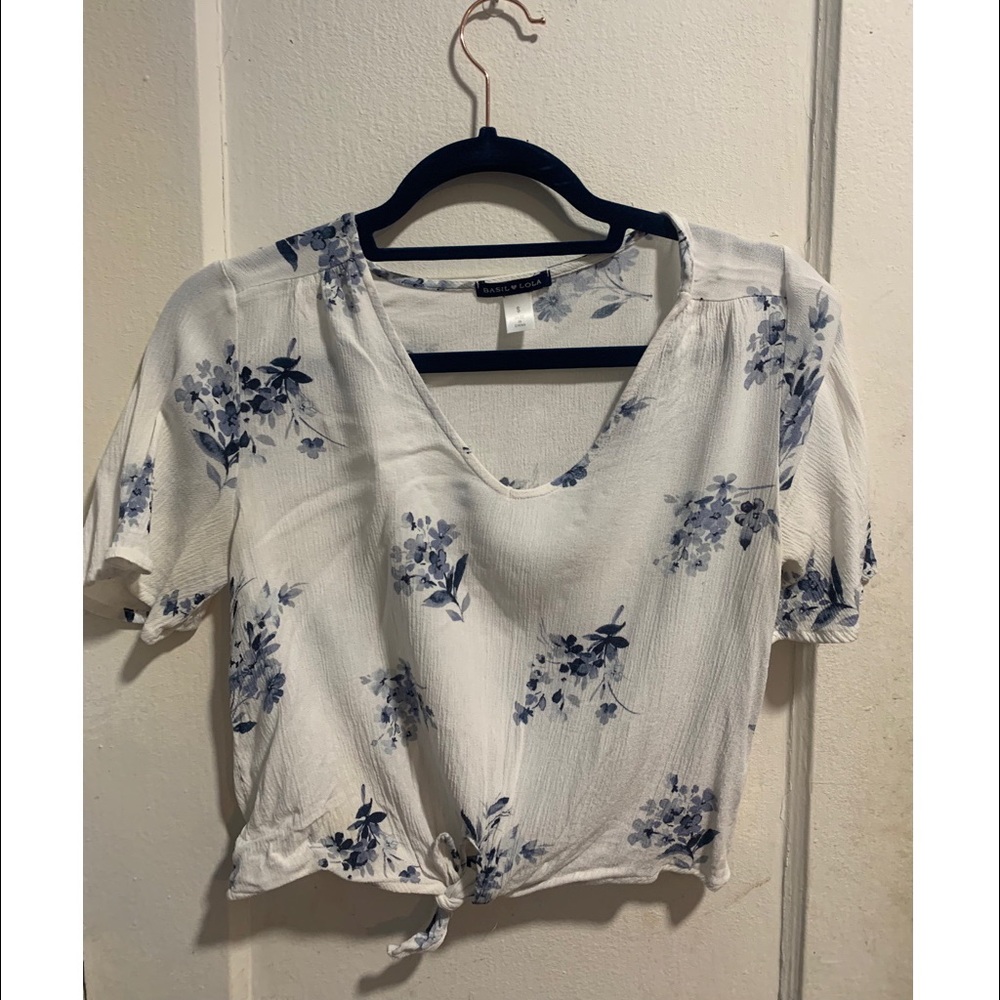 Cute floral top